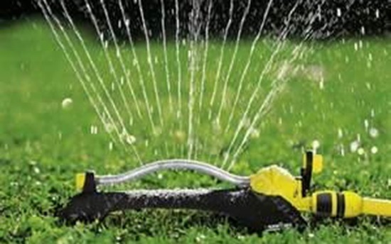 oscillating_sprinklers